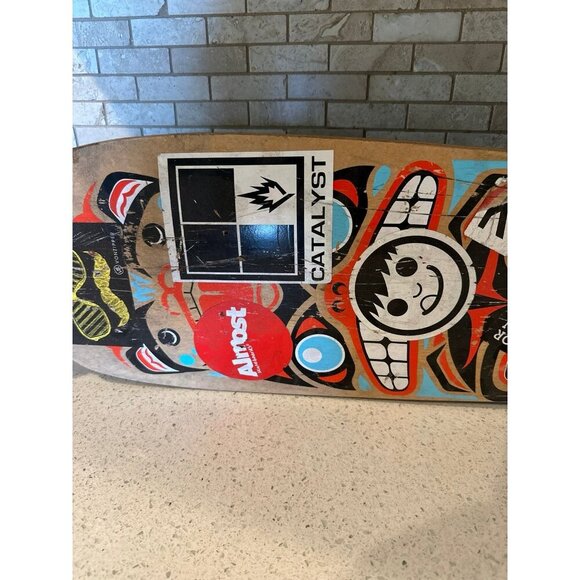 Catalyst longboard with gull wing trucks - Picture 8 of 10